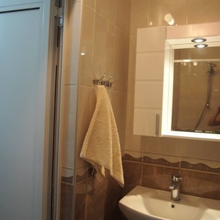 The water heater has an adjustable thermostat.