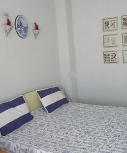 Eсть двуспальная кровать в одной из двух спален