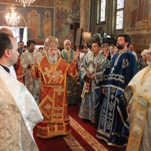 Внутри церкви "Рождение Богородицы"