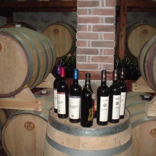 2500 год старая традиция производства вина в Поморие хорошо сохранился и процветает.