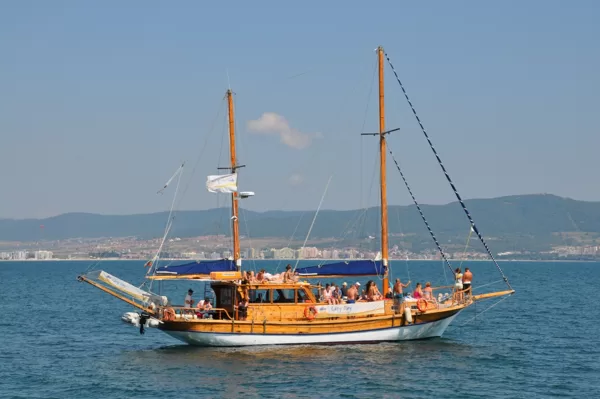Tourist boats offer sightseeing sail trips around the bay and beyond
