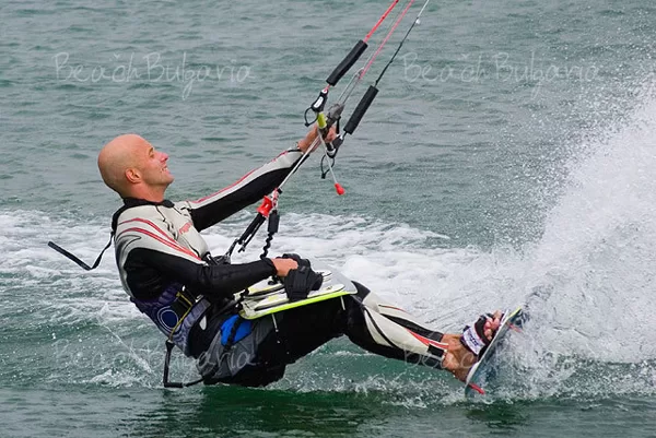 Kite surfing or windsurfing, sailing or fishing, here you can do it all.