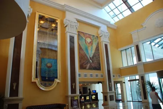 Тhe impressive  lobby at the Sunset Resort
